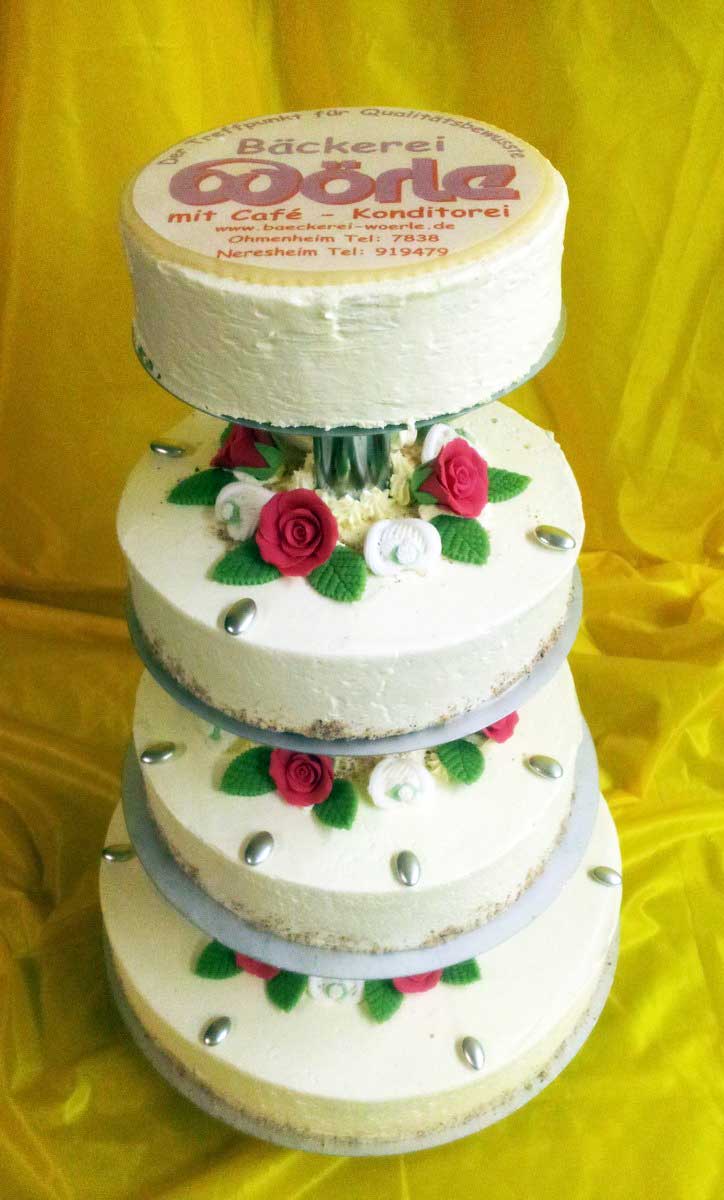 Festliche Torte der Bäckerei Wörle